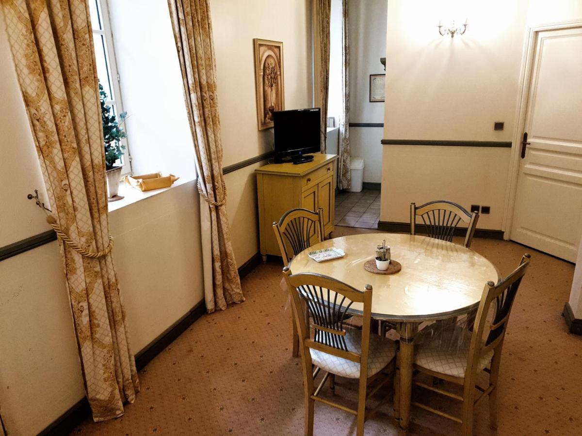 Appartement Chateau Des Gipieres مونتبرو - ليس بينز المظهر الخارجي الصورة